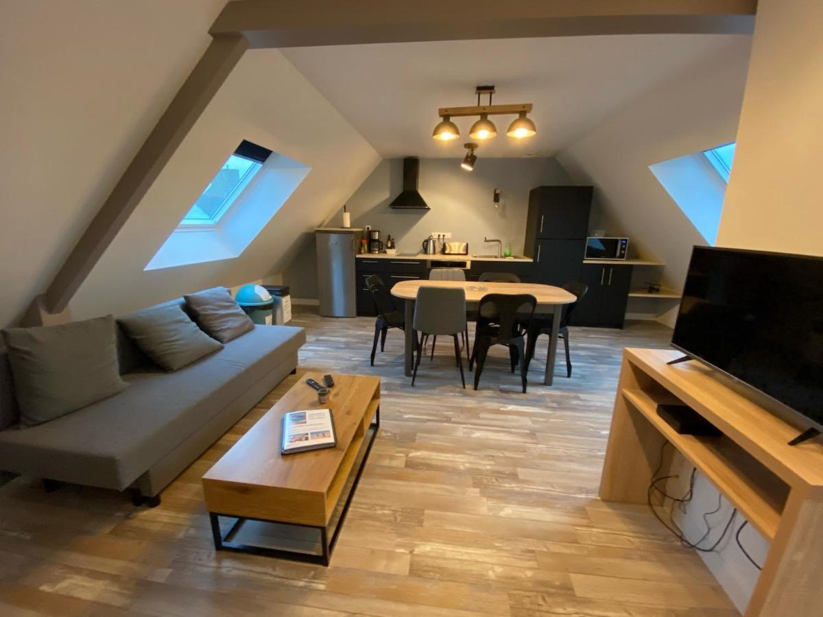 Residence Des 3 Iles, En Plein Centre-Ville, A 5 Min Des Plages, 3 Appartements Neufs Étables Buitenkant foto